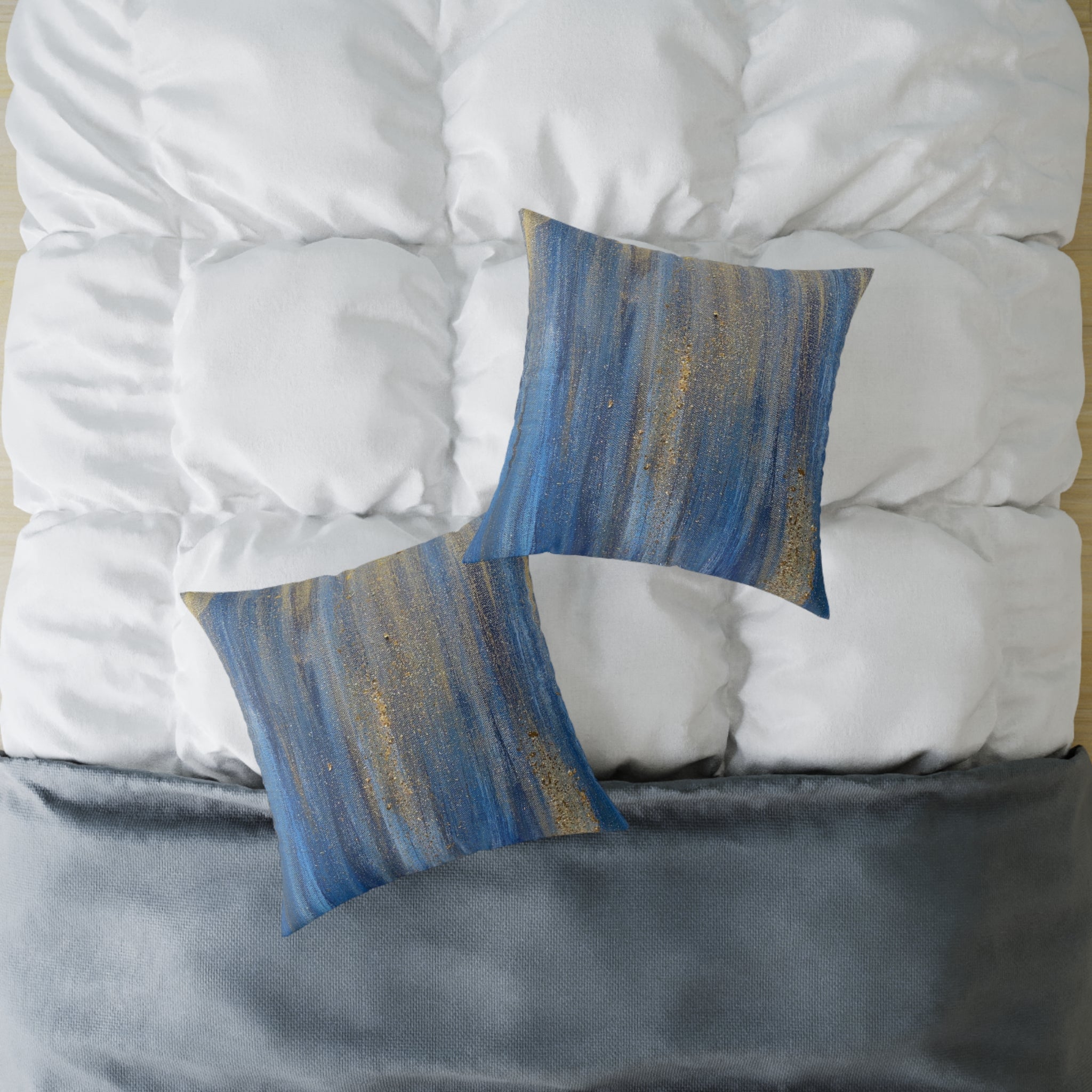 Kitra Pillow