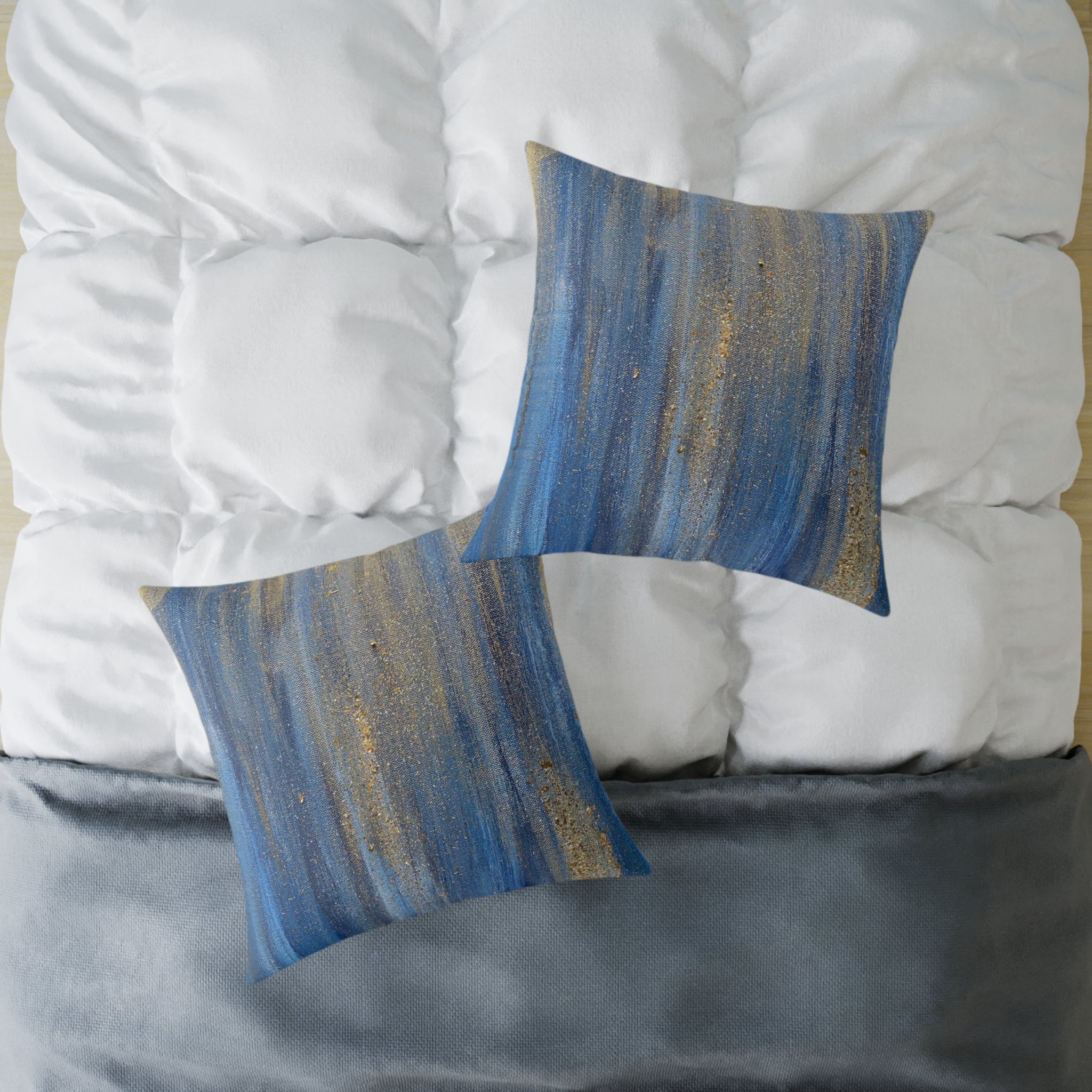 Kitra Pillow
