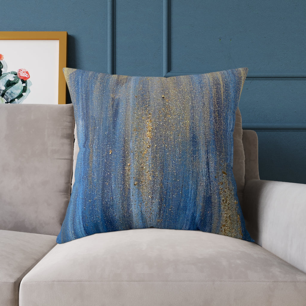 Kitra Pillow