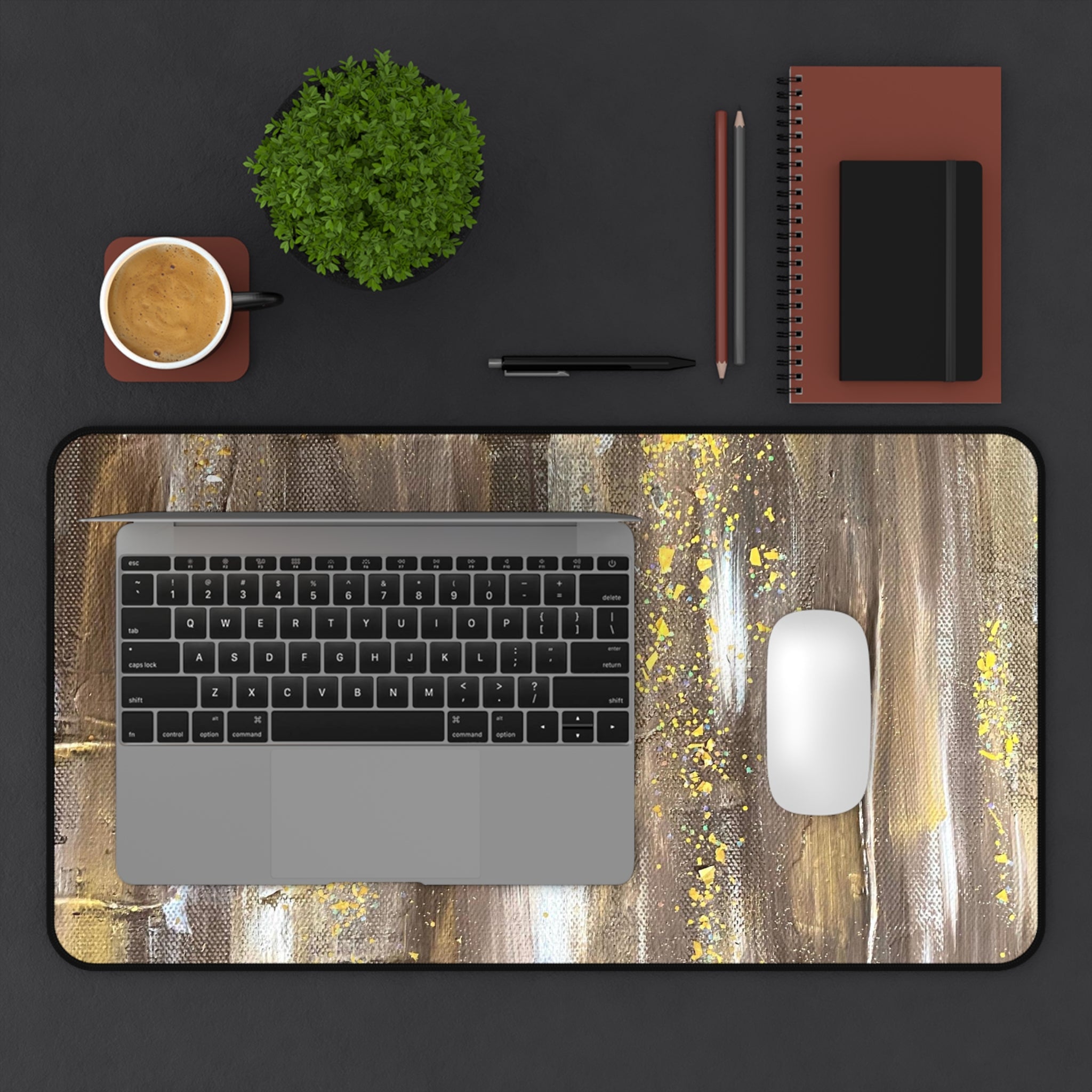 Henri Desk Mat