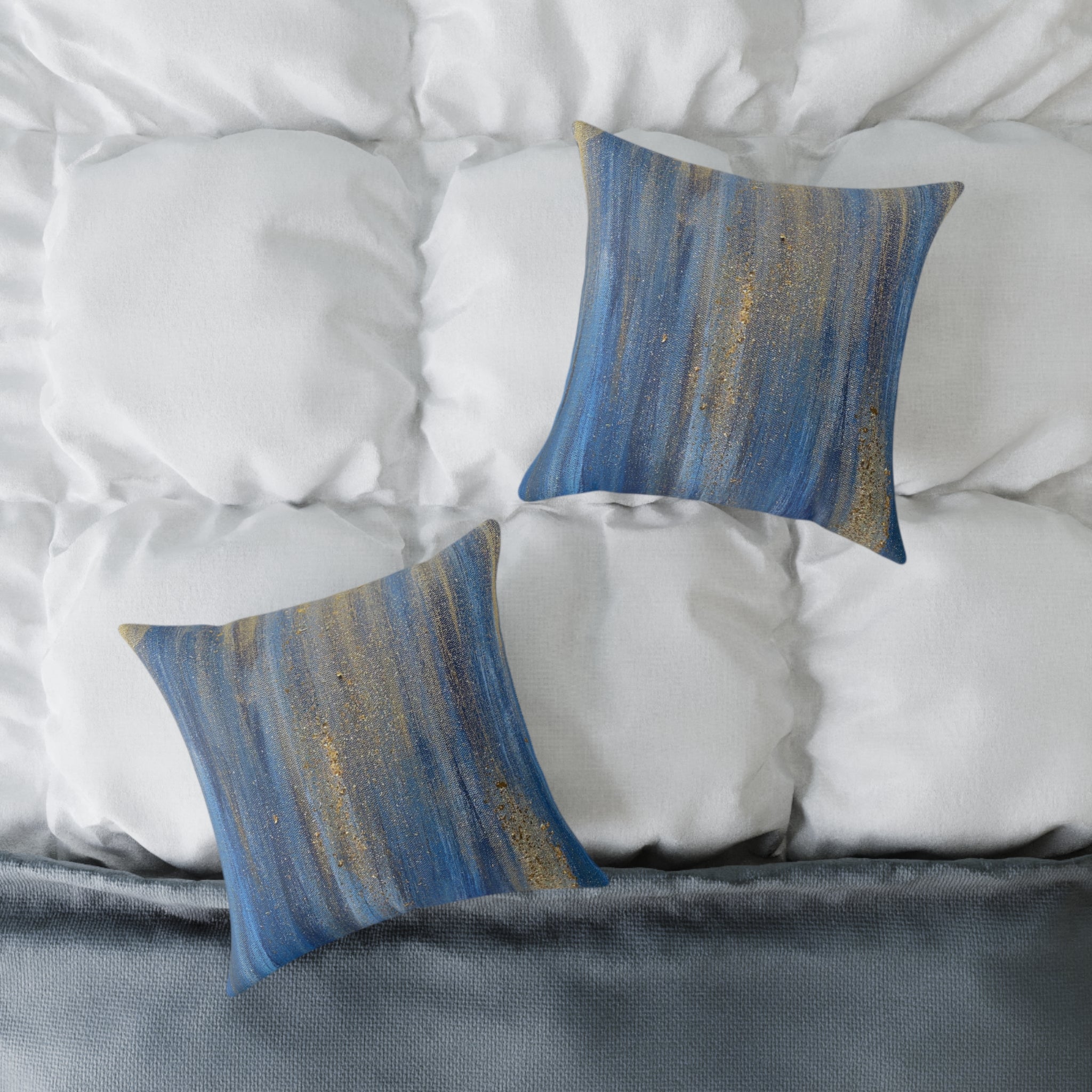 Kitra Pillow